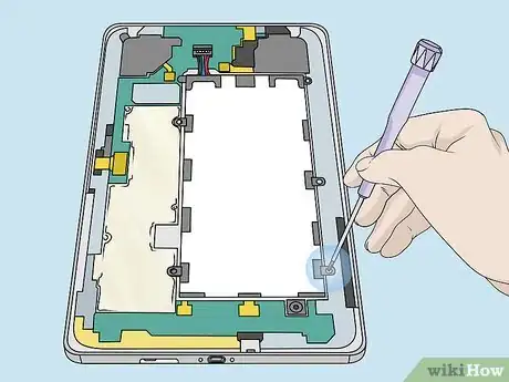 Image titled Take the Battery Out of a Samsung Galaxy Tablet Step 8