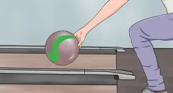 Bowl with Reactive Bowling Balls