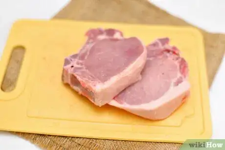 Image titled Cook Veal Step 1