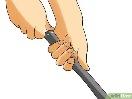 Image titled Achieve the Proper Grip in Golf Step 3