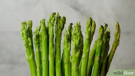 Image titled Steam Asparagus Step 1