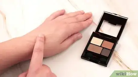 Image titled Make Foundation With Eyeshadow Step 3