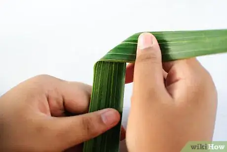 Image titled Make a Palm Frond Cross Step 3