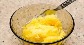 Cook Spaghetti Squash in Microwave