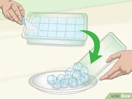 Image titled Make Gelatin Ice Cubes Step 13