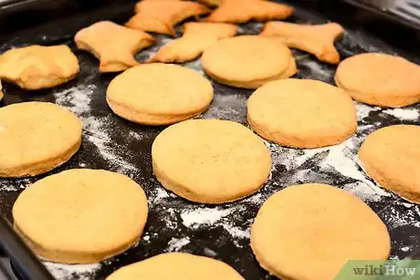 Image titled Make Baking Soda Biscuits Step 11