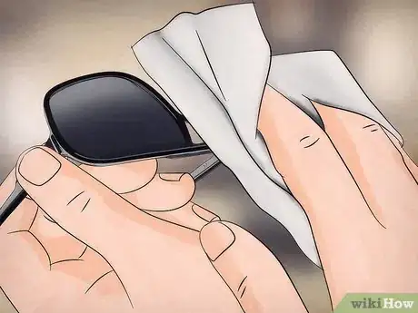 Image titled Remove Scratches from Sunglasses Step 18