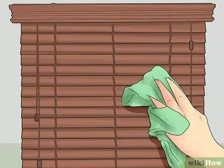 Image titled Clean Wood Blinds Step 9