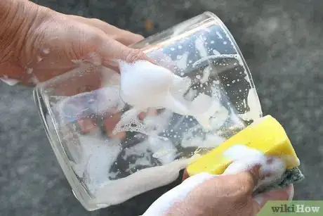 Image titled Make Elegant Centerpieces Using Distilled Water and Silk Flowers Step 6