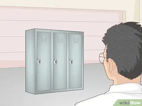 Image titled Paint Lockers Step 1