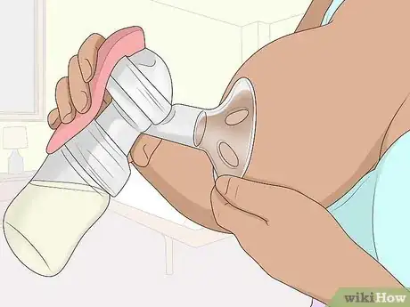 Image titled Keep Breast Milk Cold Without a Fridge Step 1