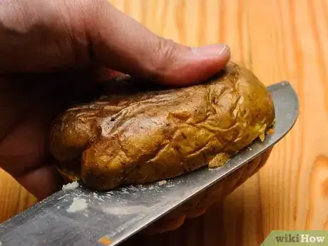 Image titled Make Baked Potatoes in a Halogen Oven Step 8