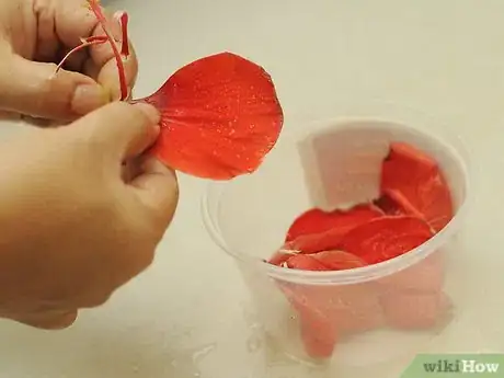 Image titled Make Shampoo With Hibiscus Flowers and Leaves Step 4