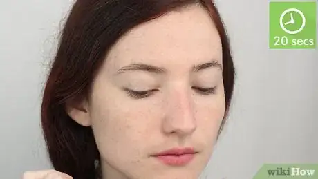 Image titled Apply Eyelid Primer Step 8