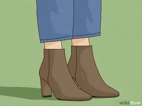 Image titled What Shoes Should You Wear with Straight Leg Jeans Step 9