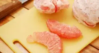 Peel a Pomelo