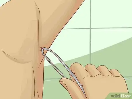 Image titled Shave Under Your Arms for the First Time Step 12