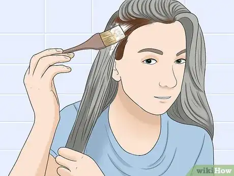 Image titled Dye Hair Evenly with Roots Step 8