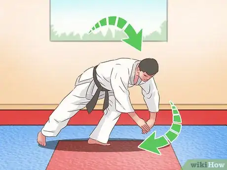 Image titled Roll in Jiu Jitsu Step 4