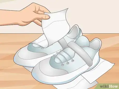 Image titled Prevent Shoes from Yellowing Step 8